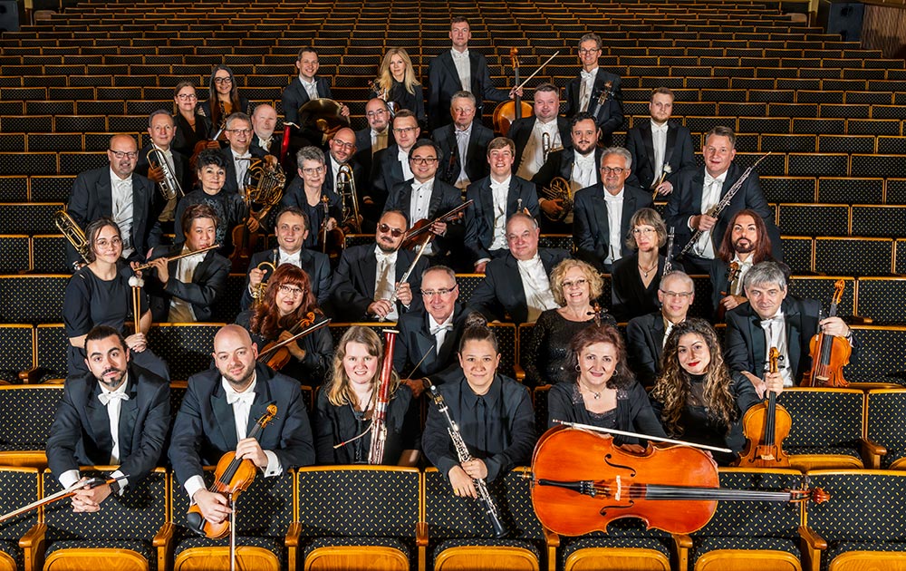 Philharmonische-Konzerte_Gruppenfoto©Dirk-Rückschloß_klein